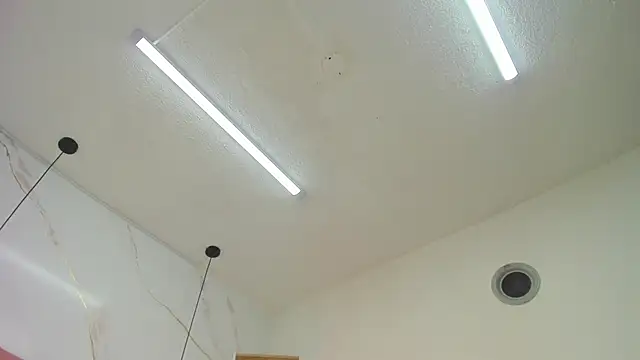 Belle_Brunette 即時 XXX 聊天