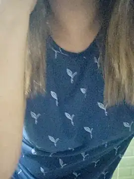 Tanha18のライブXXXチャット