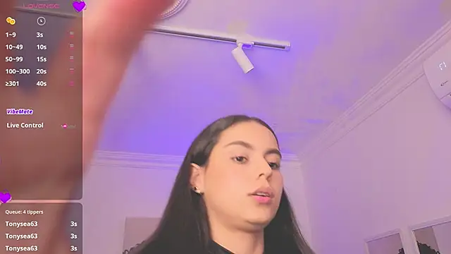 Онлайн чат XXX Aleejaa__