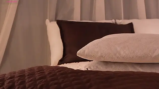 mula_talove 现场XXX聊天