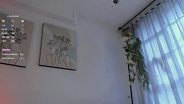 Онлайн чат XXX aisha_bx