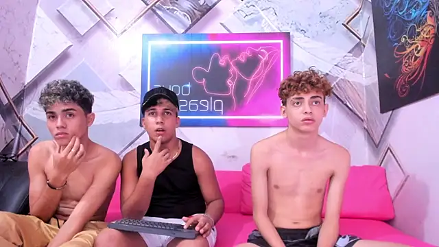 Roman_cute webcam show