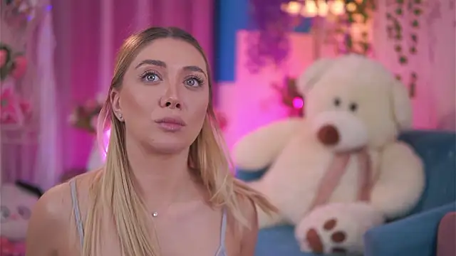 NadyaBlue Webcam Show