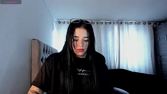 Chat +18 de aliice_walker_ ao vivo