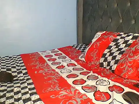 hornyqueen93 Live XXX-Chat