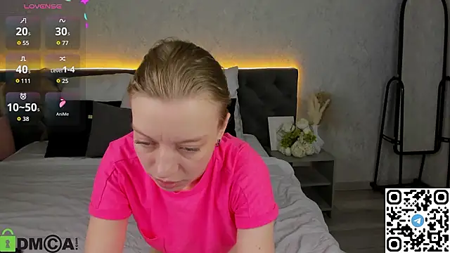 Michelle_Blond live XXX chat