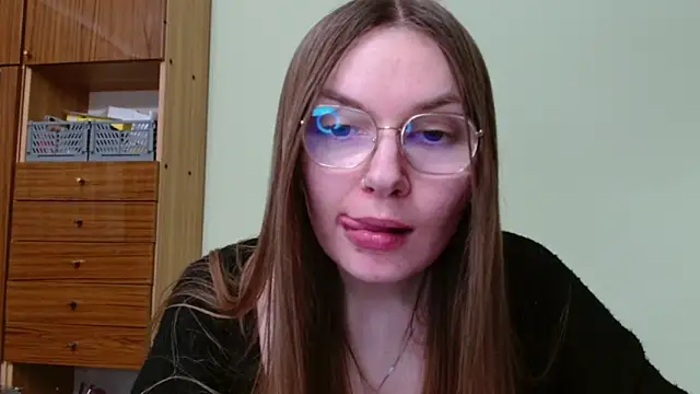 LooveELLYx Adlı Modelin Canlı XXX Sohbeti