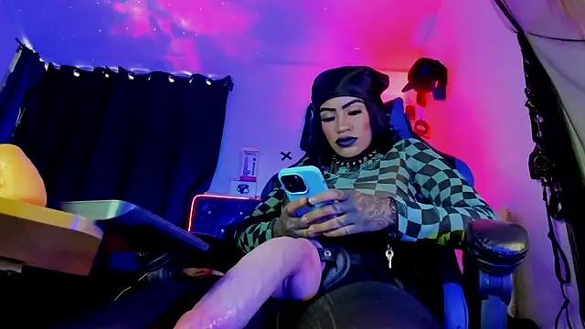 Chat XXX en directo de deborah_tatto