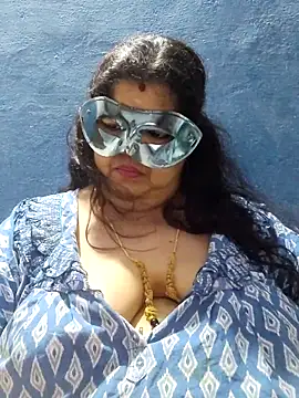 Онлайн чат XXX tamilthanushri