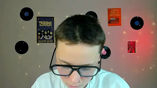 Chat XXX en directo de emi_fade