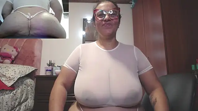 zoe_hotxxx Adlı Modelin Canlı XXX Sohbeti