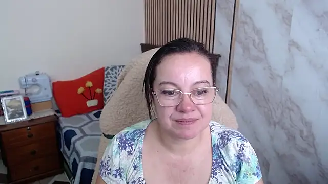 Sonialorens_ live XXX chat