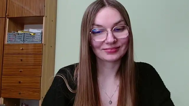 LooveELLYx live XXX chat