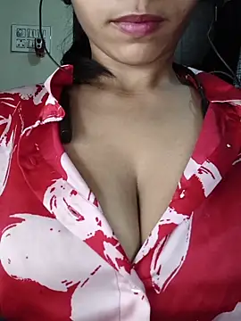 Savita2310のライブXXXチャット