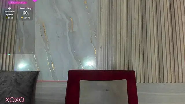 BriannaChelsea élő XXX-chatje