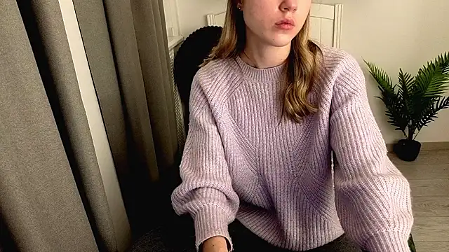 Just_L0VE_me – Naživo XXX chat