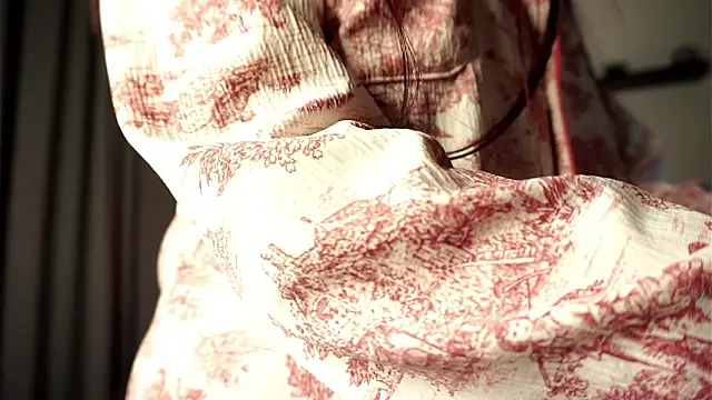 دردشة ManyMercuri الجنسية المباشرة