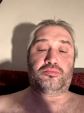 OLOMOUCAK Chat XXX live