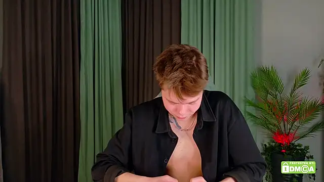 Fred_Cute: απευθείας συνομιλία ΧΧΧ