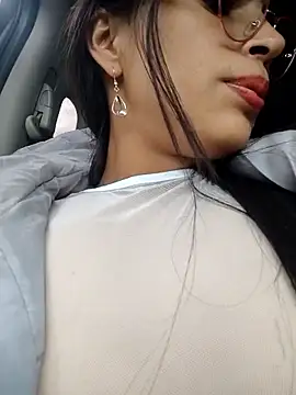 Astrid-- 라이브 XXX 채팅