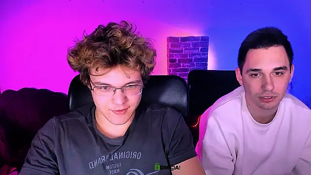 Онлайн чат XXX lucas_long_