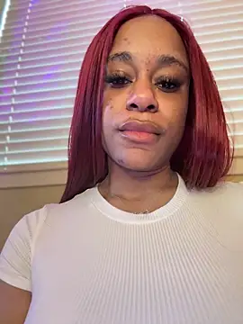 Czat XXX na żywo – Tikalalin