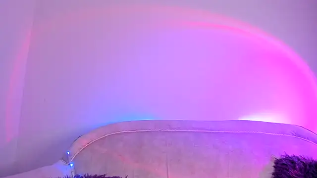 HeidyRousse Chat XXX live