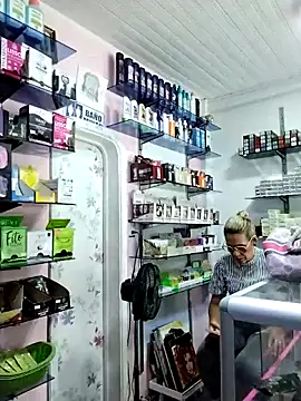 Онлайн чат XXX keilymadam