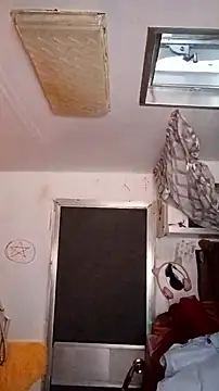 whitetrashdirtyslut 现场XXX聊天