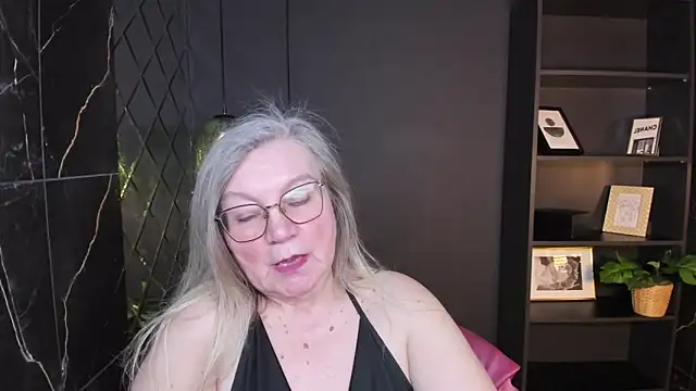 Chatroom XXX en direct de NataliMellow