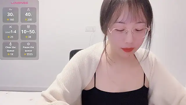 suisui322 网络视讯表演