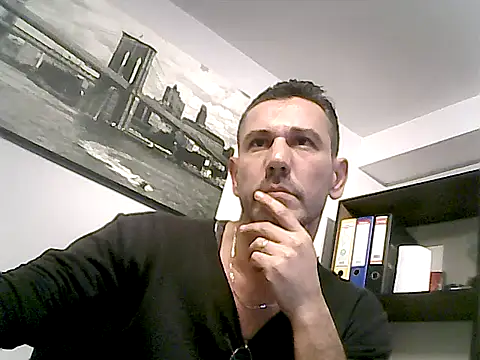 mastercharisma35 Adlı Modelin Web Kamerası Şovu