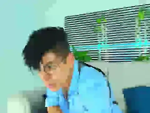 ThiiagoSaeenz: απευθείας συνομιλία ΧΧΧ