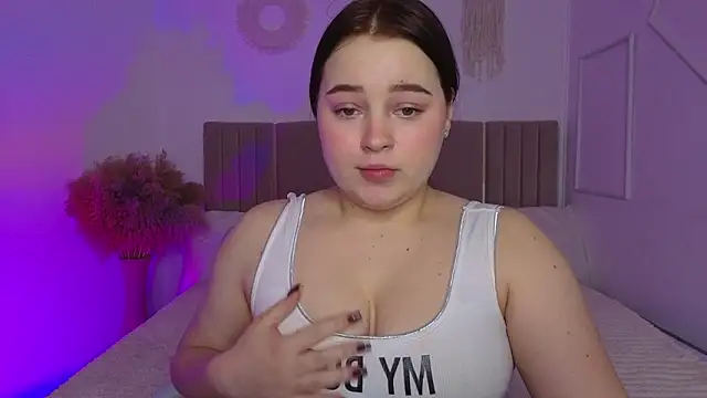 Cute_kitty-: онлайн-секс-чат