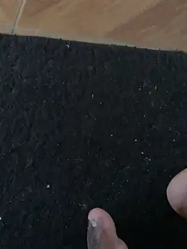 Show modela envolvemteX na web-kameri