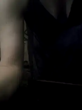 intoyou1689 Show in webcam