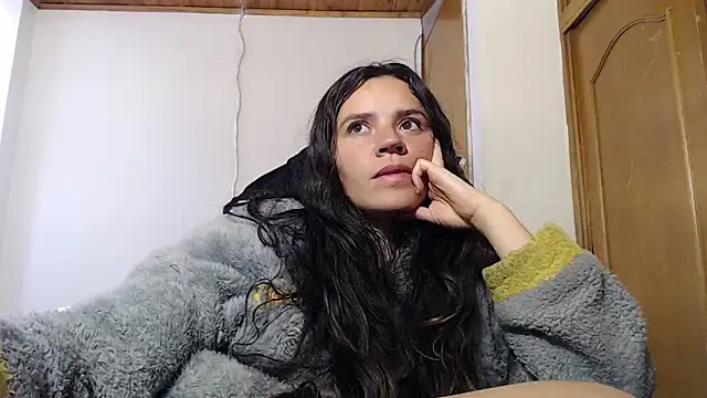 Chatroom XXX en direct de Shanel_Lozano