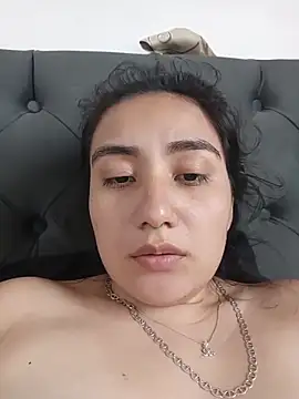 Hellen_Alex: онлайн-секс-чат