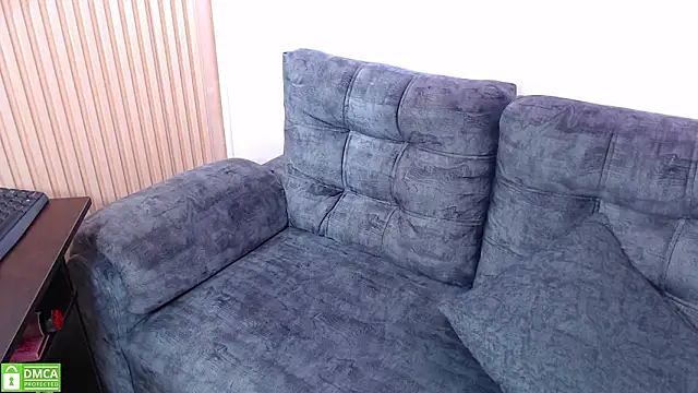 Chat +18 de veronica_em1 ao vivo