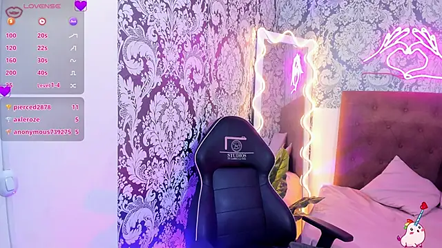 PENNY_TAY live XXX chat