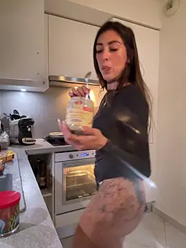 Amani_thewolf: онлайн-секс-чат