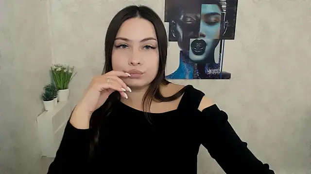 EmiliaTemi_'s Live XXX Chat