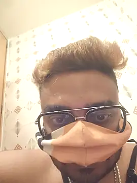 Chat +18 de fuckingmahiesh ao vivo