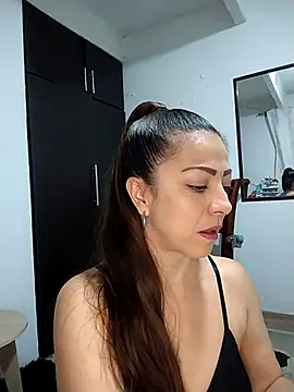 Venus-WoodのライブXXXチャット