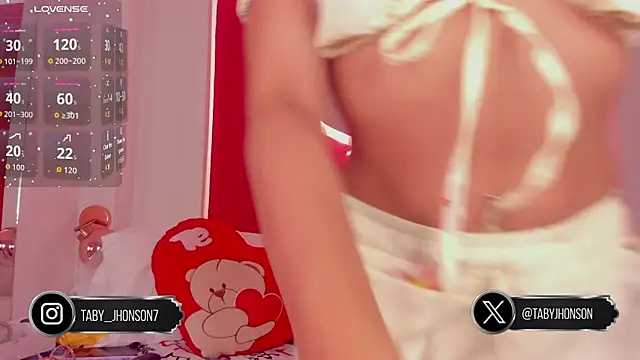 TabyJhonson live XXX chat