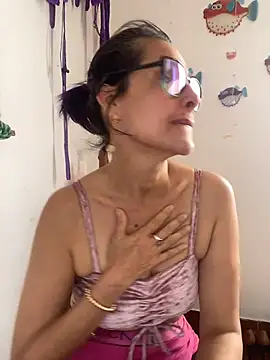 Show de Goddess-Love- na webcam