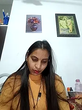 Sexy-Kavya2 即時 XXX 聊天