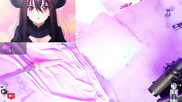 Kira-- live XXX chat