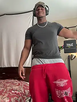 KeYBuMp323 Chat XXX in diretta