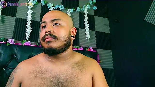 XXX chat uživo modela _Annie_Andrick_